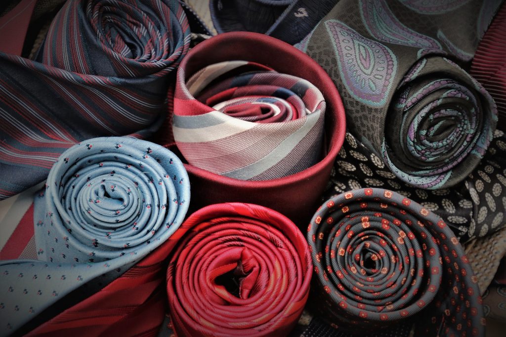 Cravattedi seta-per camicie eleganti