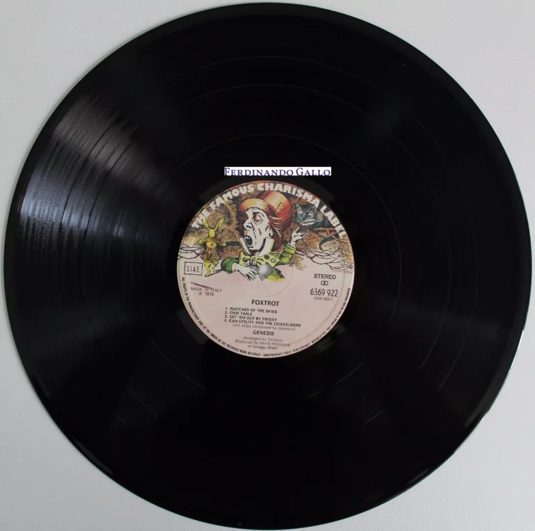 Genesis-Foxtrot-Recensione