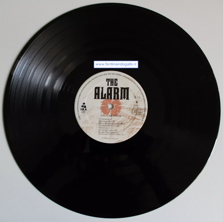 The Alarm-Declaration-Recensione 2024
